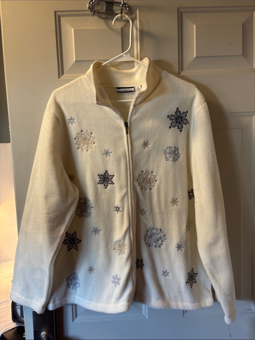 croft & barrow Cream Snowflake Embroidered Fleece Jacket